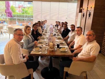 liderlik-ve-etkin-yoneticilik